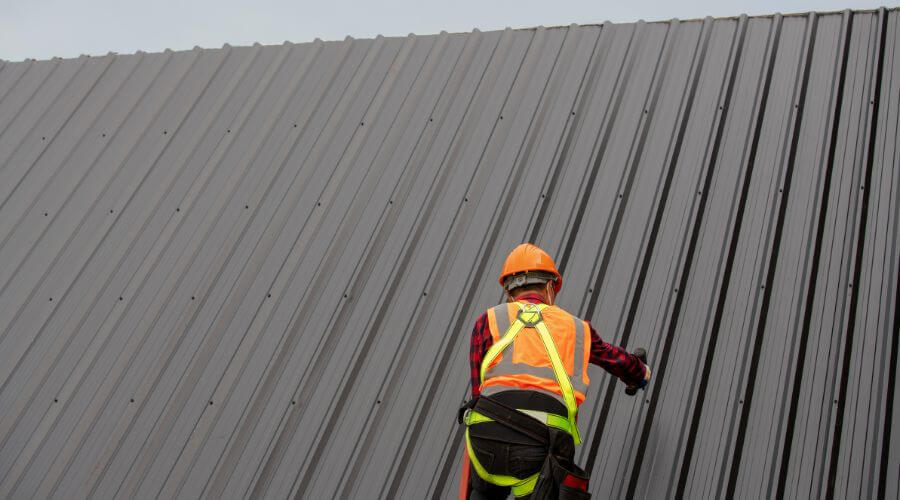 Expert Emergency Roof Repairs services in Chelan Falls, WA